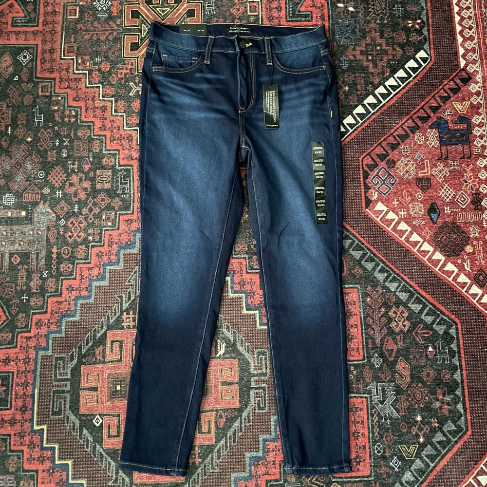 NWT- Banana Republic Legging-Fit Jean